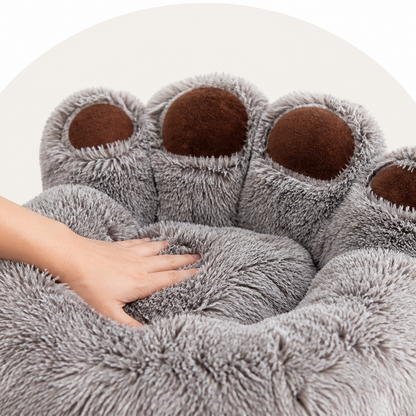 Plush & Non-Slip Bear Paw Pet Bed