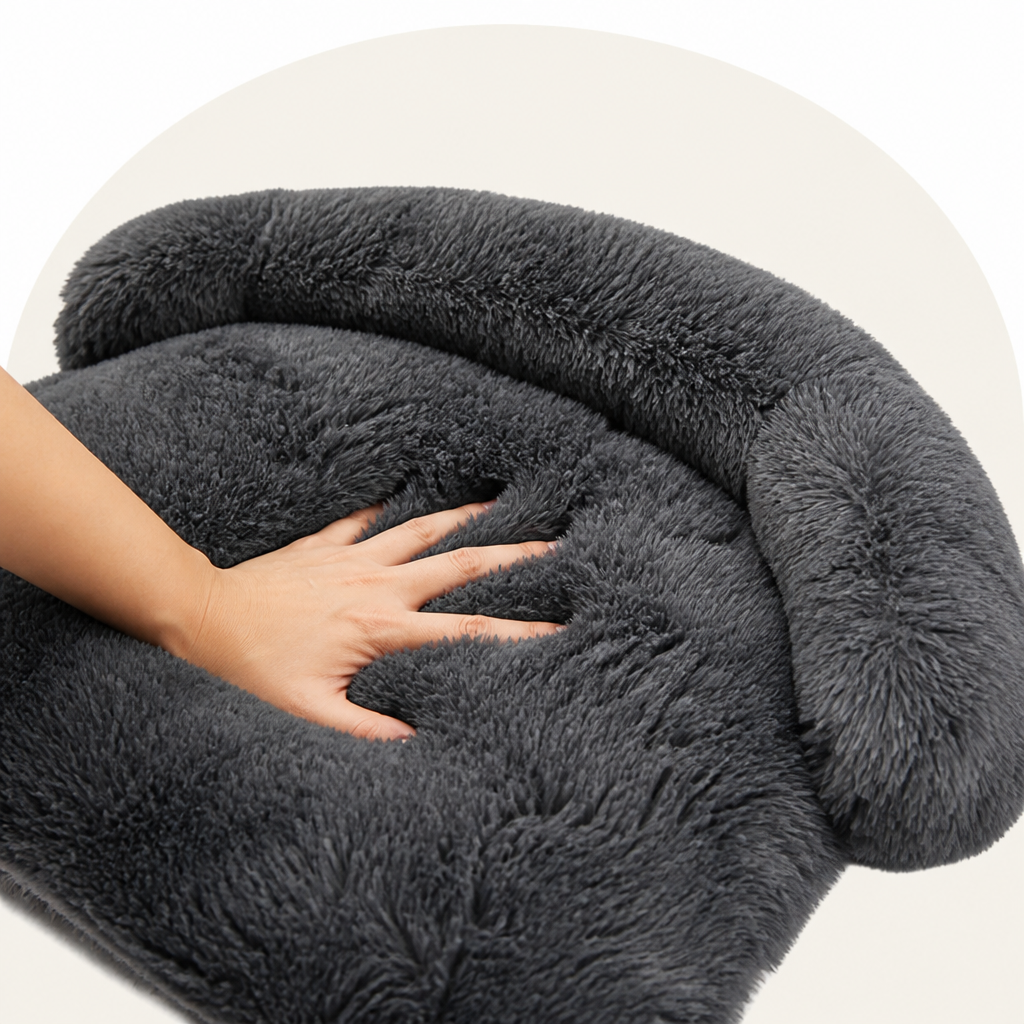 Plush Neck Pillow Pet Sofa Bed (Removable Cover)